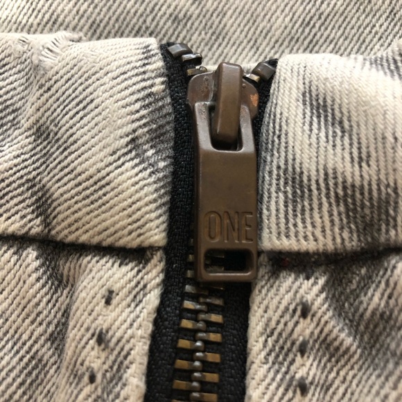 One X One Teaspoon Acid Wash Exposed Zipper Denim Skirt - Picture 3 of 12